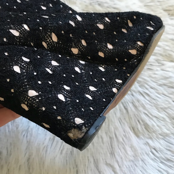 MISSONI LACE WEDGE PEEPTOE BOOTIES 6 - Picture 6 of 11